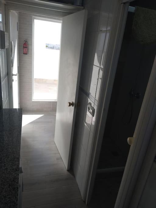 Atico/Estudio Cerca Del Centro De Jerez Appartement Jerez de la Frontera Buitenkant foto