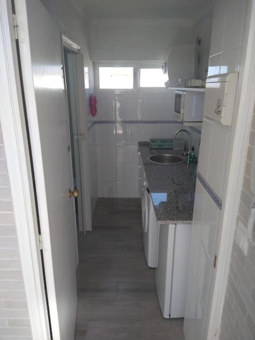 Atico/Estudio Cerca Del Centro De Jerez Appartement Jerez de la Frontera Buitenkant foto